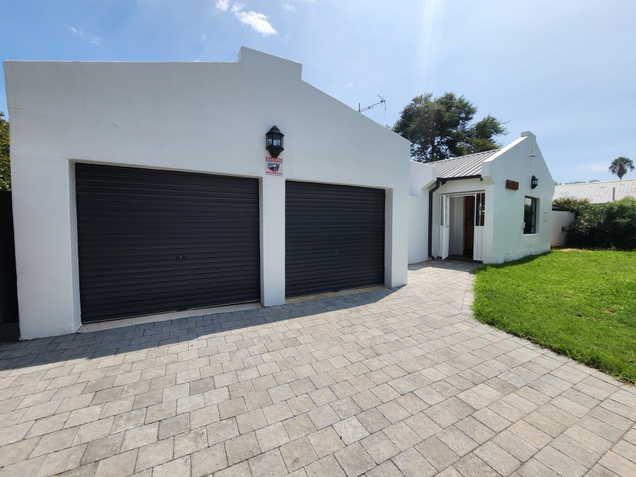 To Let 3 Bedroom Property for Rent in Riebeeckstad Free State